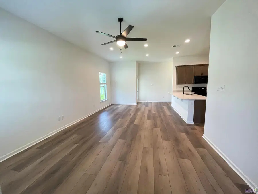 28482 Middlebrook Way, Denham Springs, LA 70726 - #2