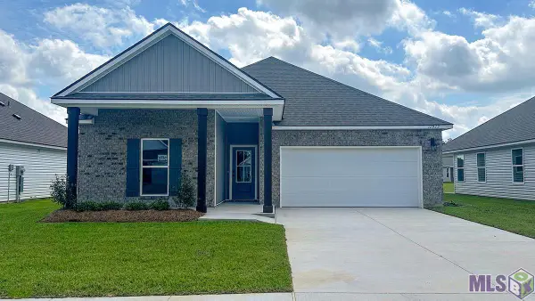 12922 Bay Leaf Dr, Denham Springs, LA 70726