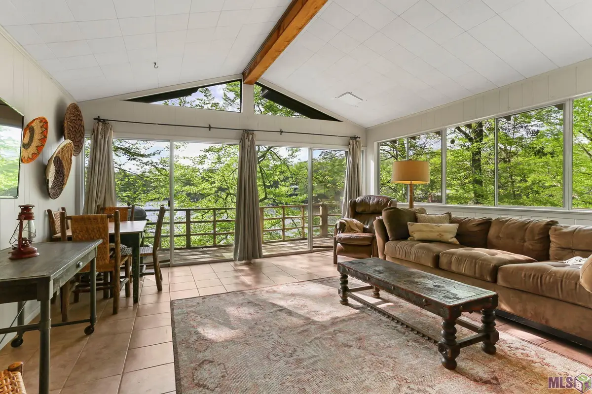 10622 Circus Ln, Saint Francisville, LA 70775 - #1