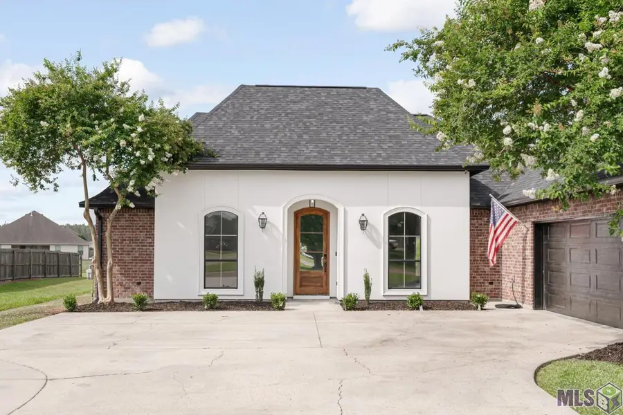 10144 Garden Oaks Ave, Denham Springs, LA 70706 - #3