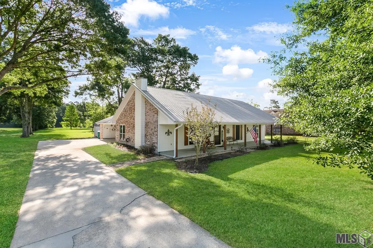 32314 Briarwood Ln, Walker, LA 70785 - #1