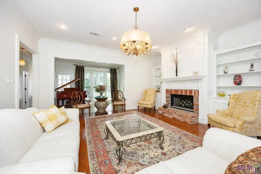 626 Shadow Oak Dr, Baton Rouge, LA 70810 - #2