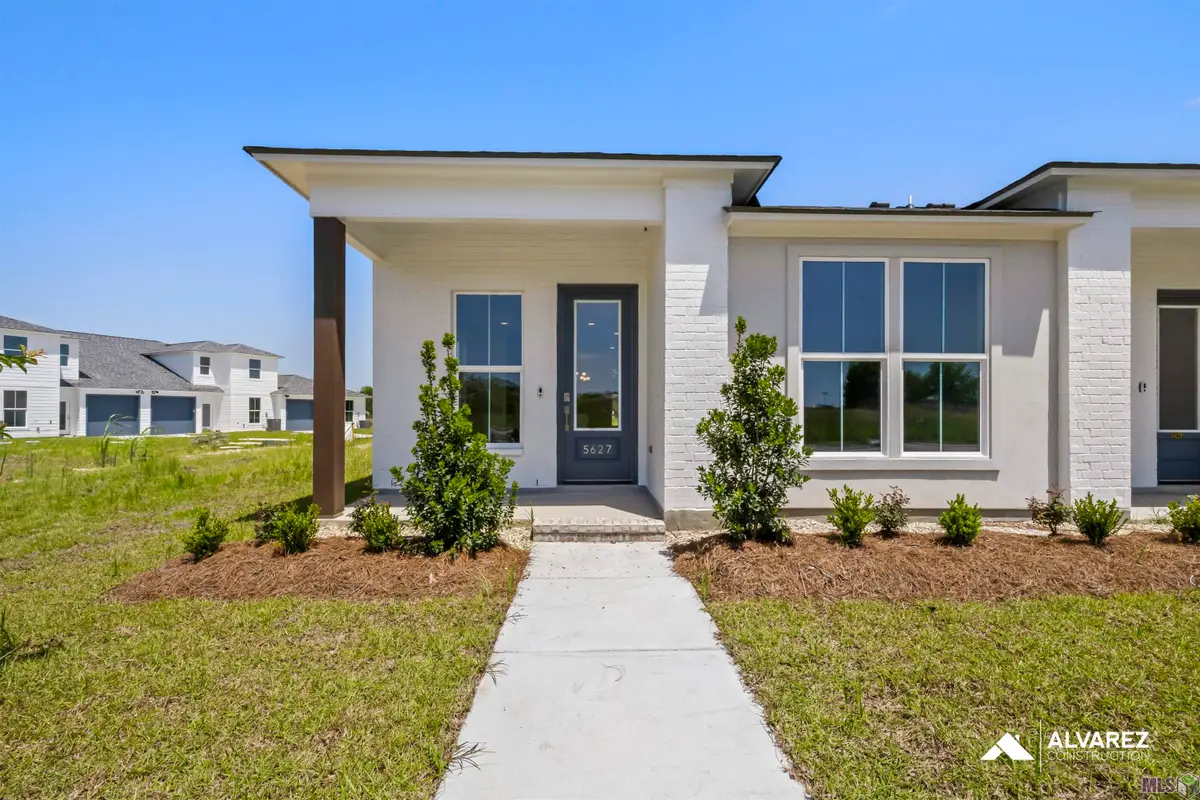 5627 Emmie Dr, Zachary, LA 70791 - #1