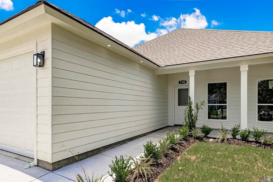 1768 W Fairview Dr, Baton Rouge, LA 70816 - #2