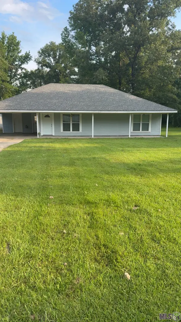 17600 Jack Vaughn Rd, Livingston, LA 70754