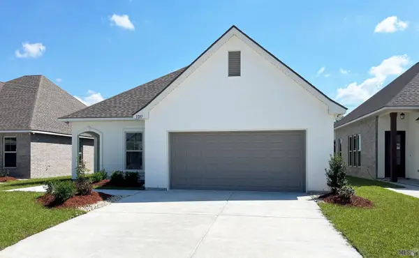 17217 Tidewater Ln, Baton Rouge, LA 70810