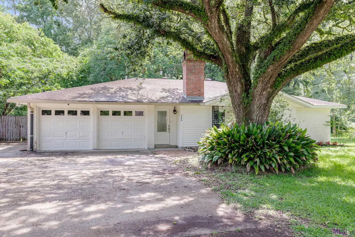 5666 Mapleton Dr, Greenwell Springs, LA 70739 - #1