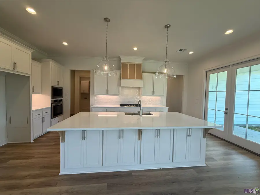 2711 Shore Side Avenue, Baton Rouge, LA 70810 - #3