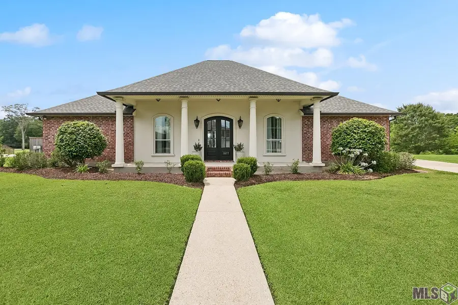 11177 Toria Ln, Saint Amant, LA 70774 - #3