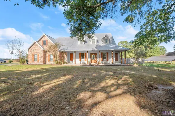 32 Archery Dr, Denham Springs, LA 70706