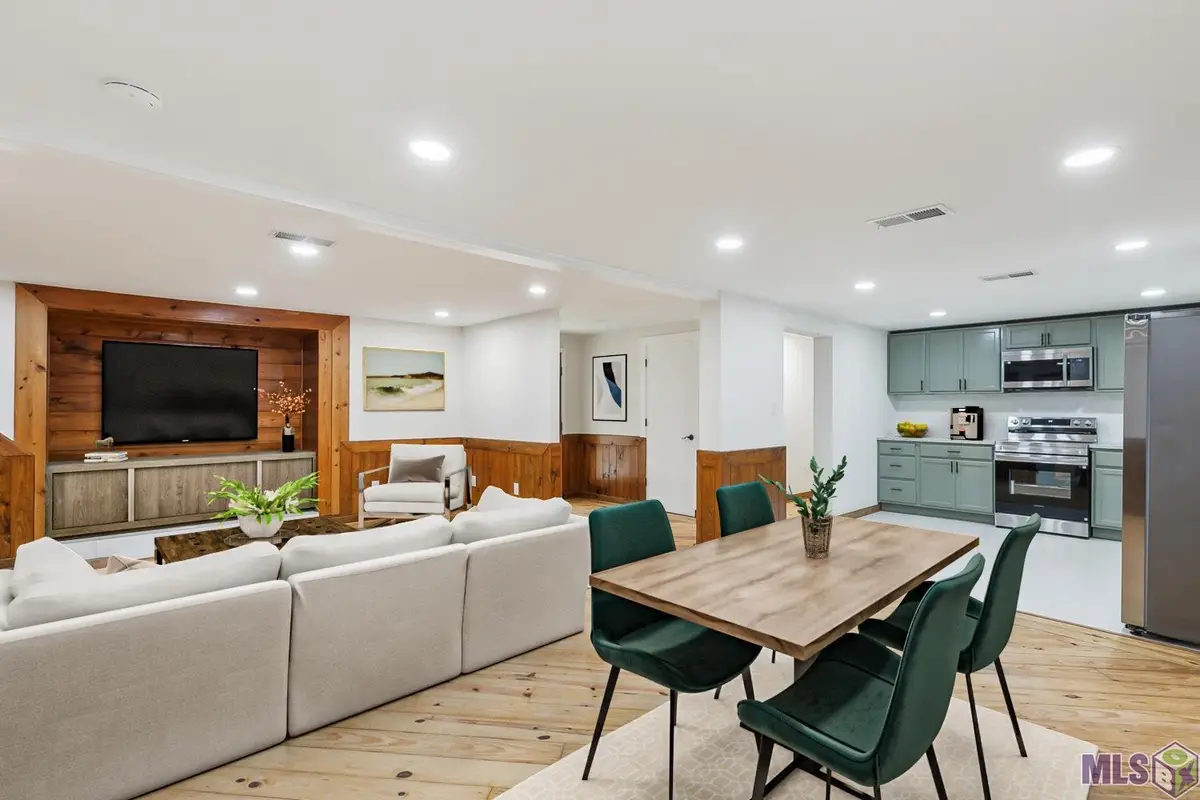 10834 Cloverleaf Dr, Denham Springs, LA 70706 - #1