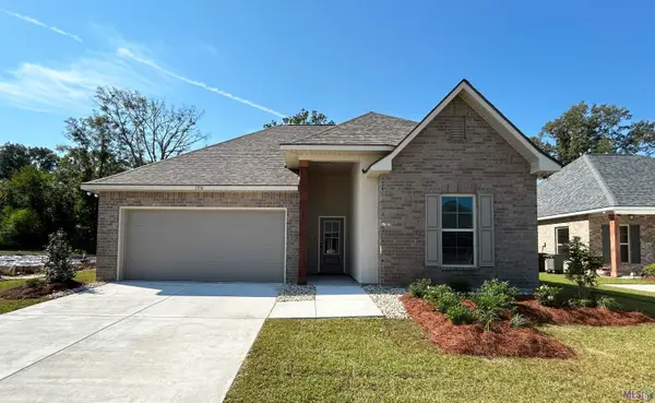 1516 Marshall Jones Sr Ave, Zachary, LA 70791