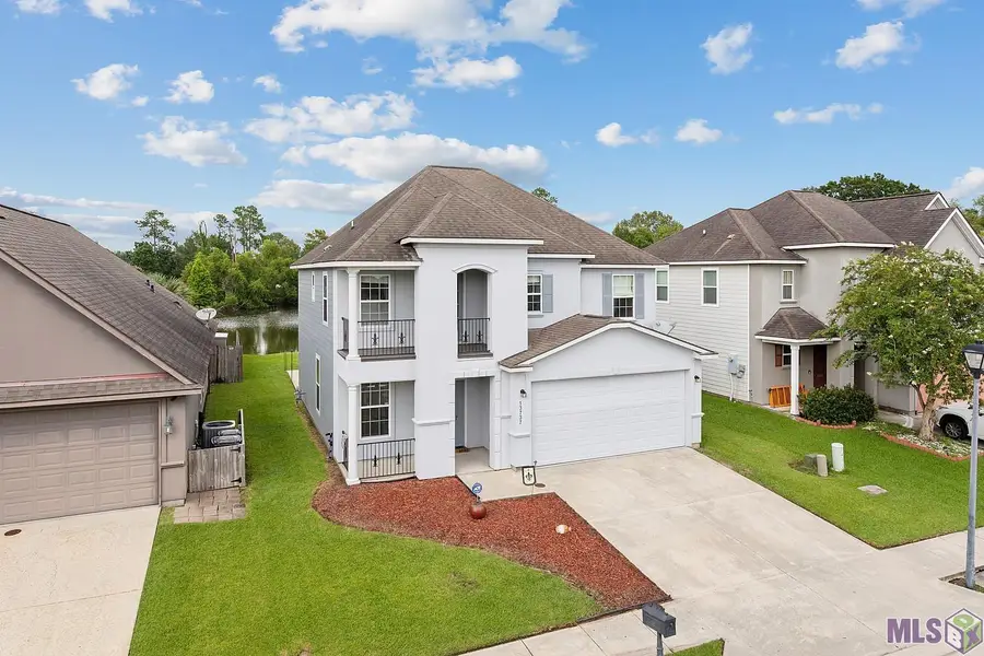 13737 Stone Gate Dr, Baton Rouge, LA 70816 - #2