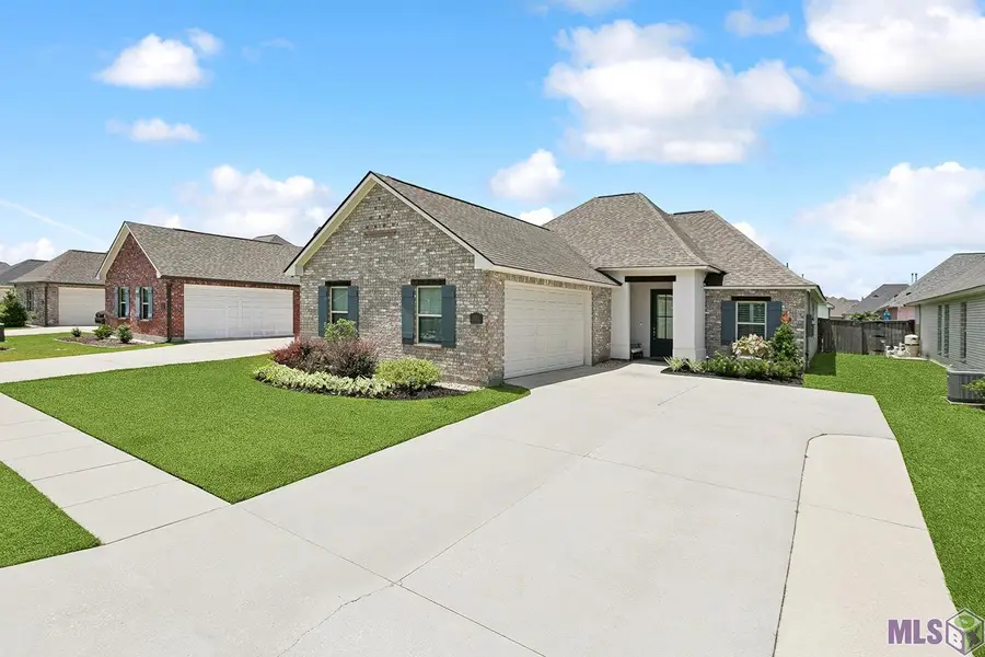 13314 Belle Prairie Dr, Geismar, LA 70734 - #2