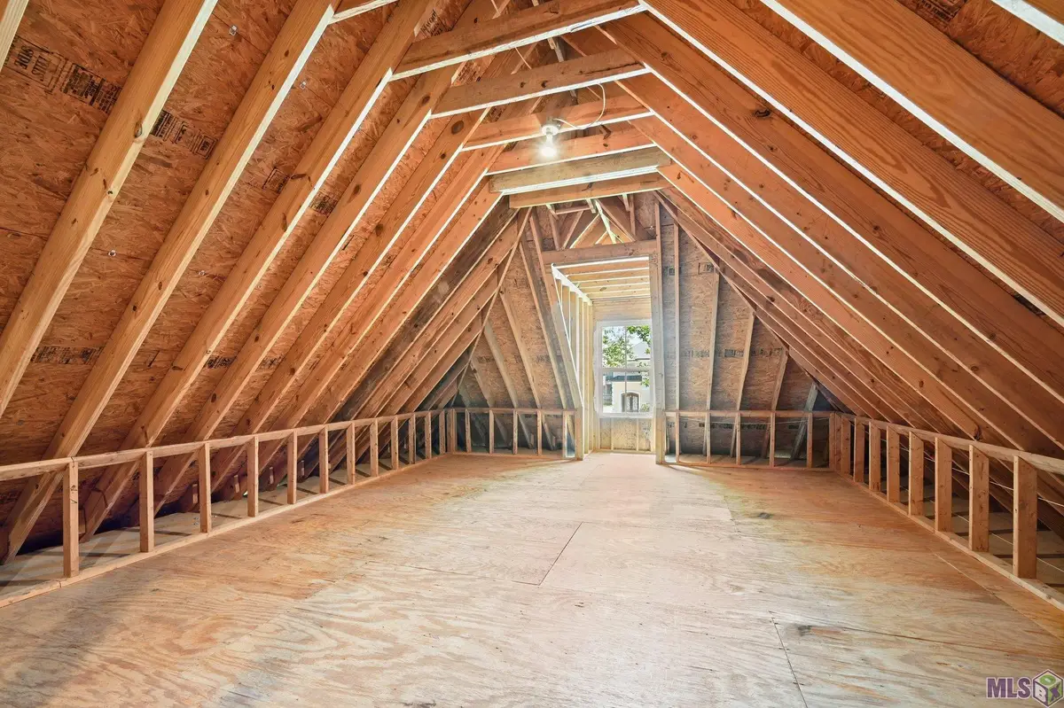 15233 Summer Park Ln, Baton Rouge, LA 70817 - #1