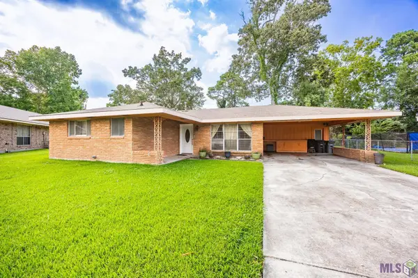 8221 Queenswood Ct, Baton Rouge, LA 70806