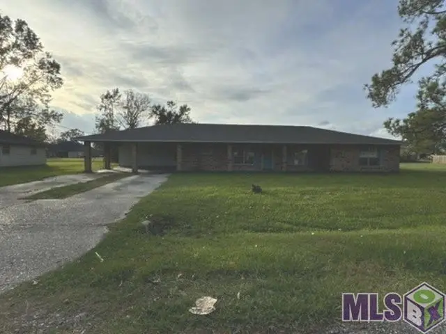 2121 S John, Gonzales, LA 70737 - #1