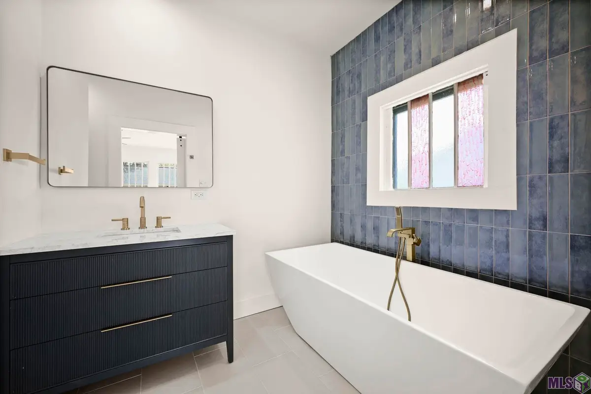 2060 Tulip Dr, Baton Rouge, LA 70806 - #1