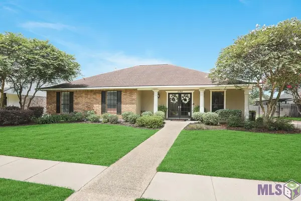 5144 Bluewater Dr, Saint George, LA 70817