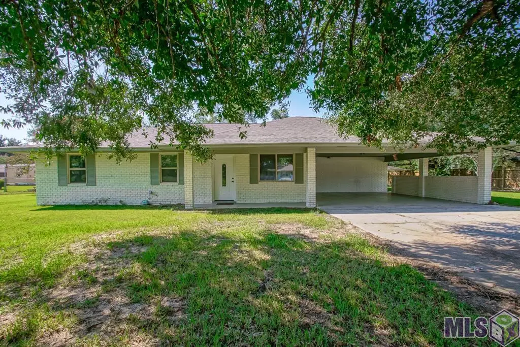 42051 Janile St, Gonzales, LA 70737 - #1