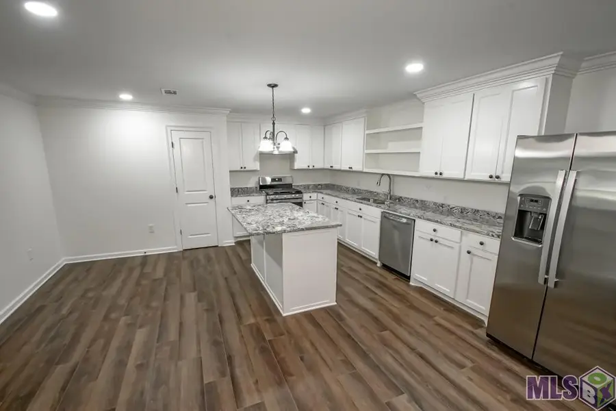 42051 Janile St, Gonzales, LA 70737 - #3