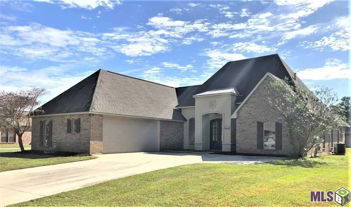 38672 Alderly Ln, Denham Springs, LA 70706 - #1