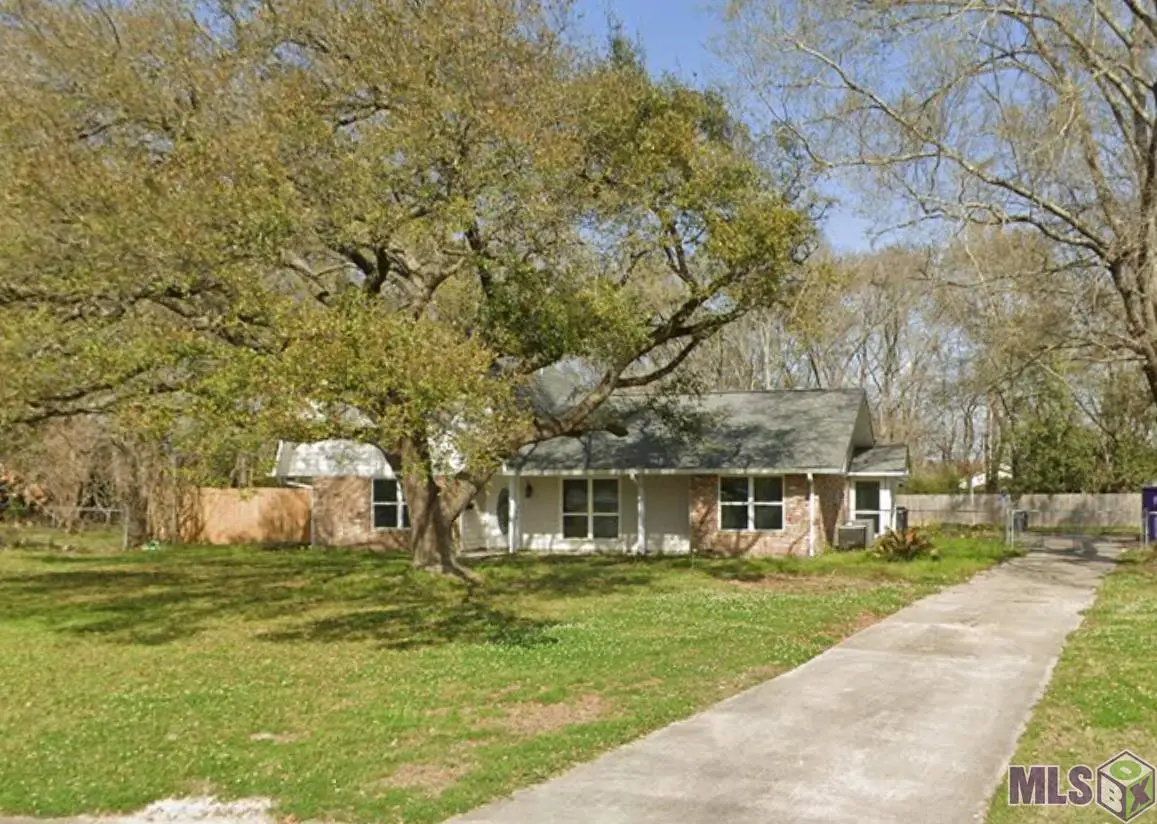 305 Woodcliff Dr, Baton Rouge, LA 70815 - #1