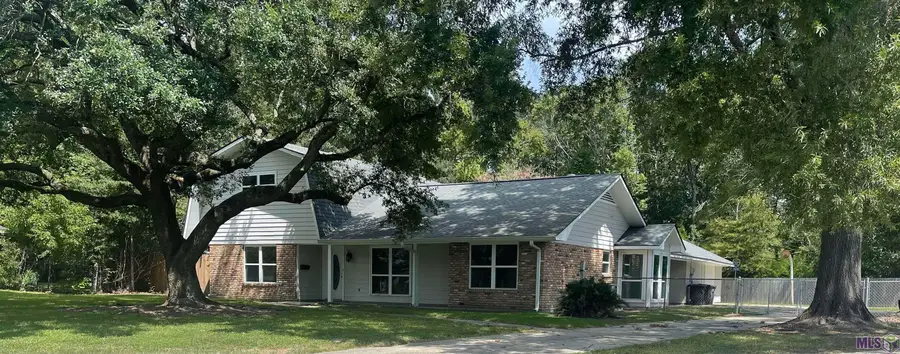 305 Woodcliff Dr, Baton Rouge, LA 70815 - #2
