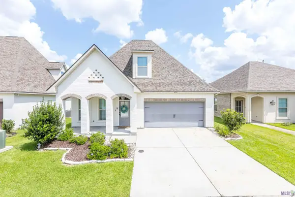 6211 Lake Edge Dr, Baton Rouge, LA 70820