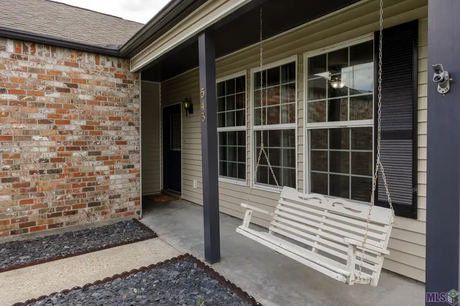543 Hadley Dr, Baton Rouge, LA 70820 - #2