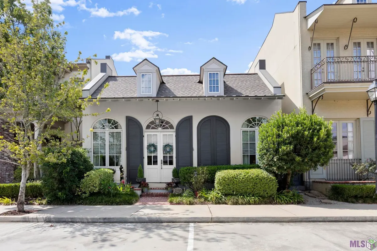 2237 Perkins Ln, Baton Rouge, LA 70808 - #1
