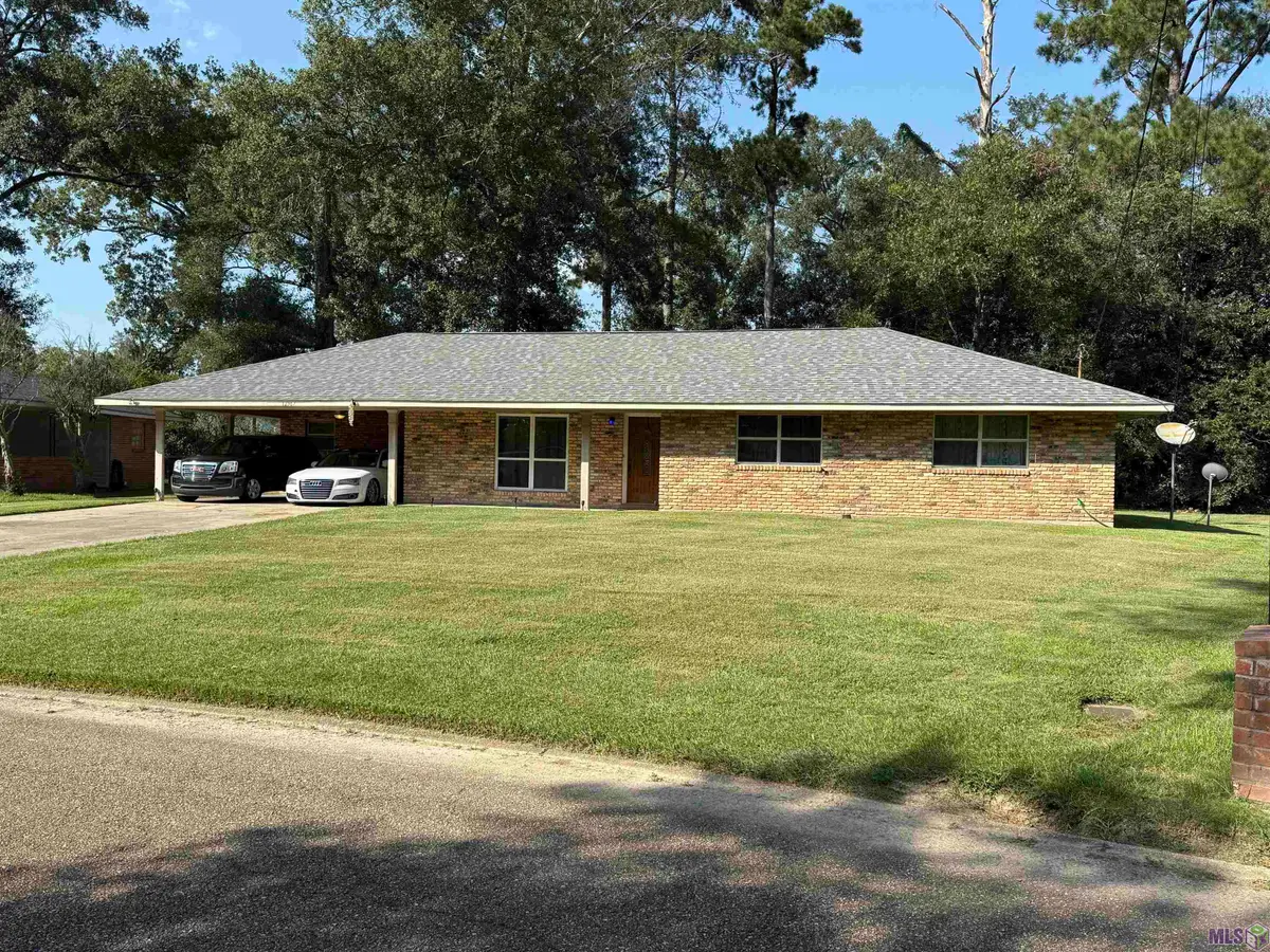 12967 Castle Hill Dr, Baton Rouge, LA 70814 - #1