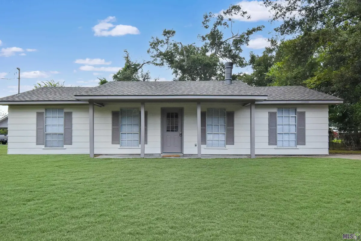 16487 Chris Dr, Prairieville, LA 70769 - #1