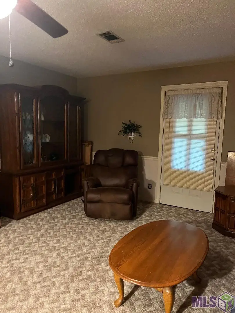 7736 River Ridge Dr, Denham Springs, LA 70726 - #3