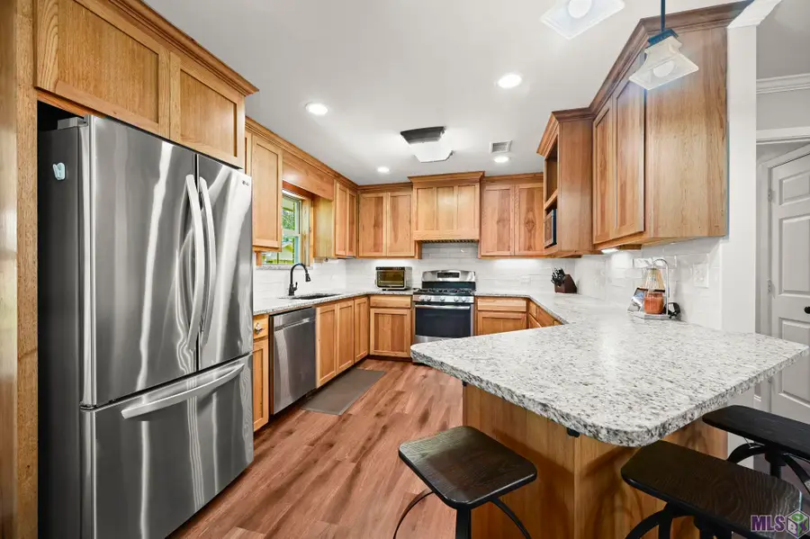 7455 Thames Dr, Denham Springs, LA 70706 - #3