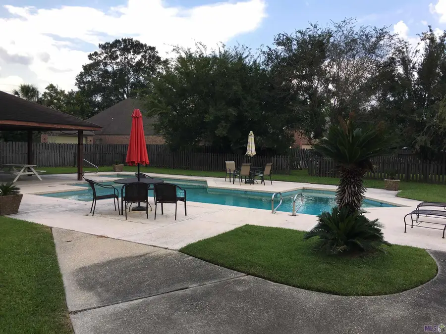2421 Aubin Ln, Baton Rouge, LA 70816 - #3