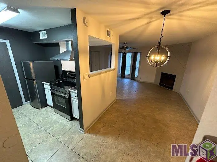 2041 Brightside View Dr, Baton Rouge, LA 70820 - #2