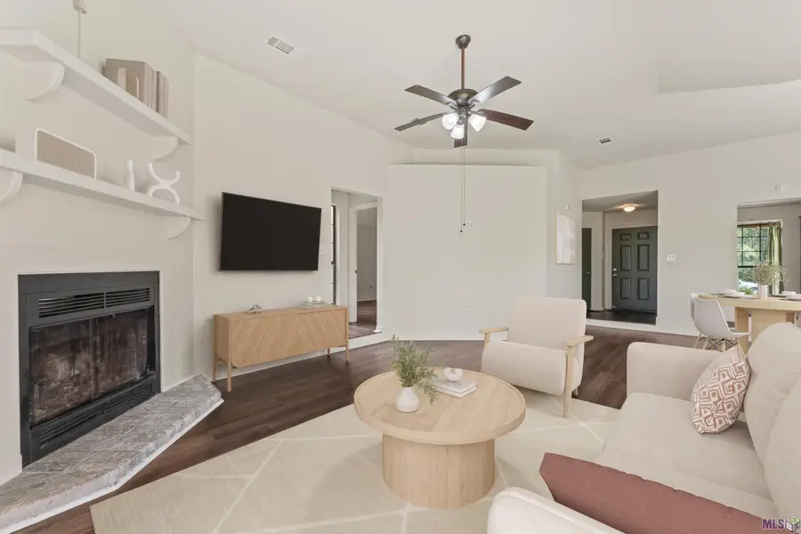 2477 Creekside Dr, Baton Rouge, LA 70810 - #2