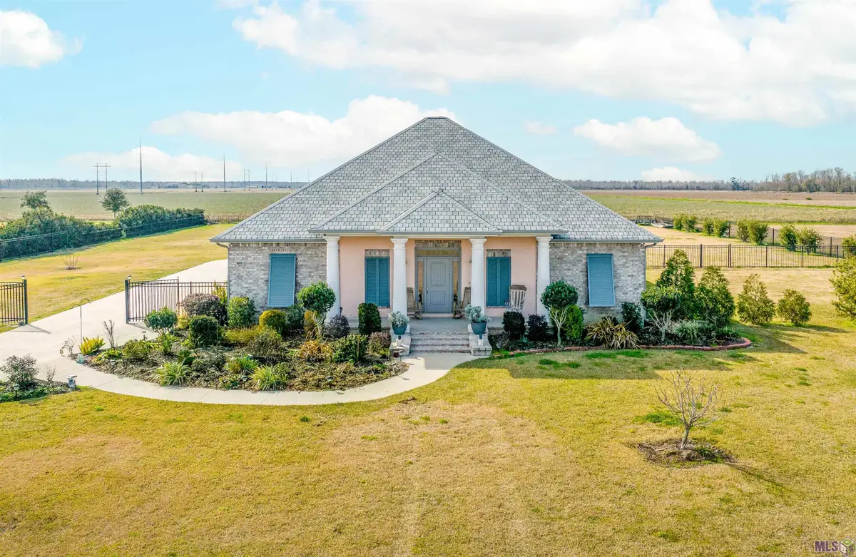 201 Goldsby Drive, Schriever, LA 70395 - #1