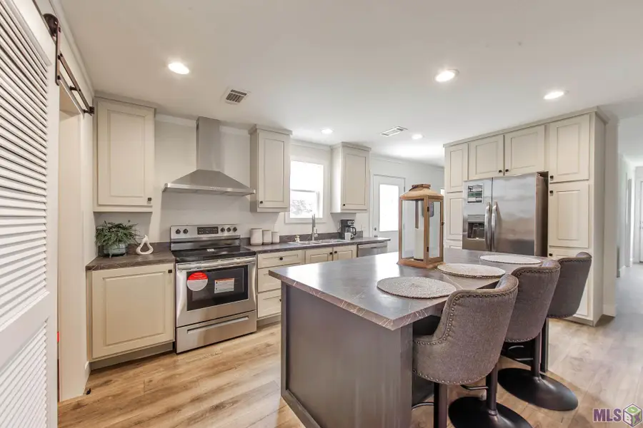 3128 Grand Caillou Road, Houma, LA 70363 - #3