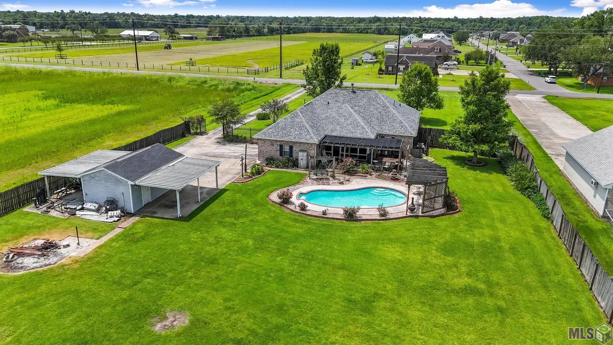 19706 Highway 643, Vacherie, LA 70090 - #1