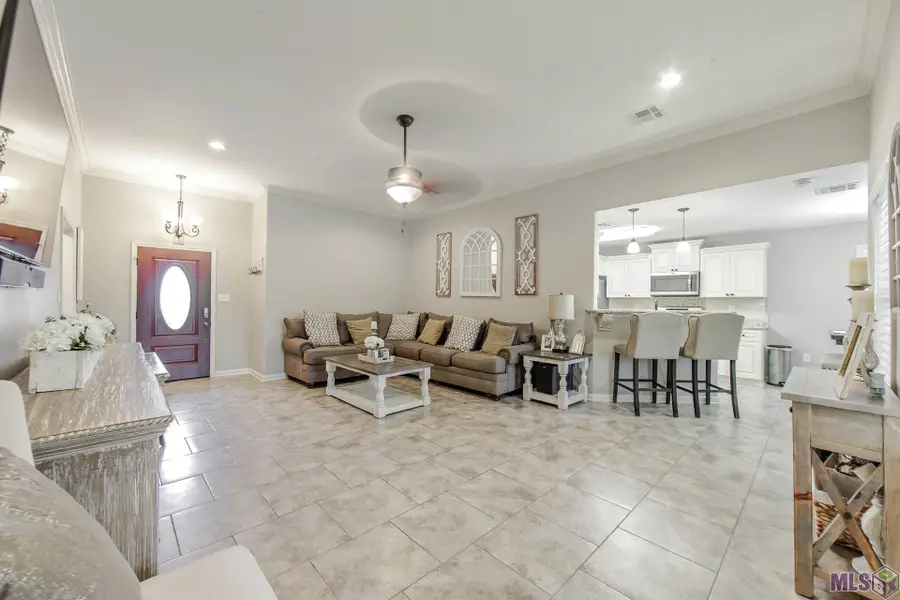 382 Galvez Lane, Houma, LA 70363 - #3