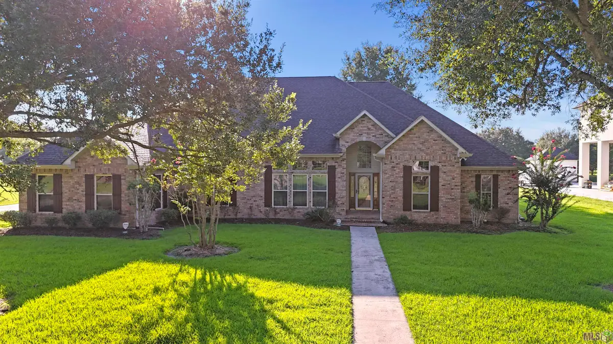 109 Parlange Dr, Houma, LA 70360 - #1