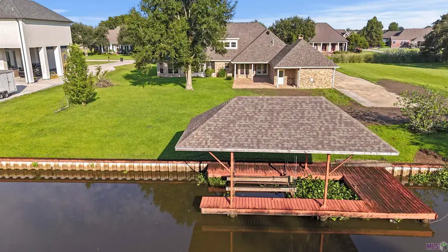 109 Parlange Dr, Houma, LA 70360 - #2