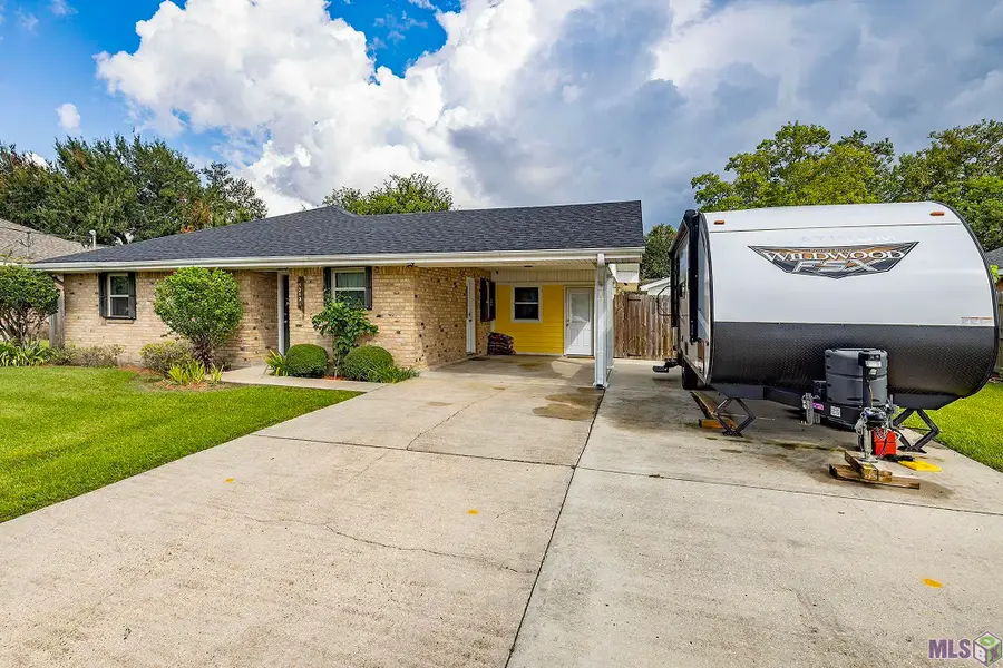 1313 Lee Dr, Thibodaux, LA 70301 - #3