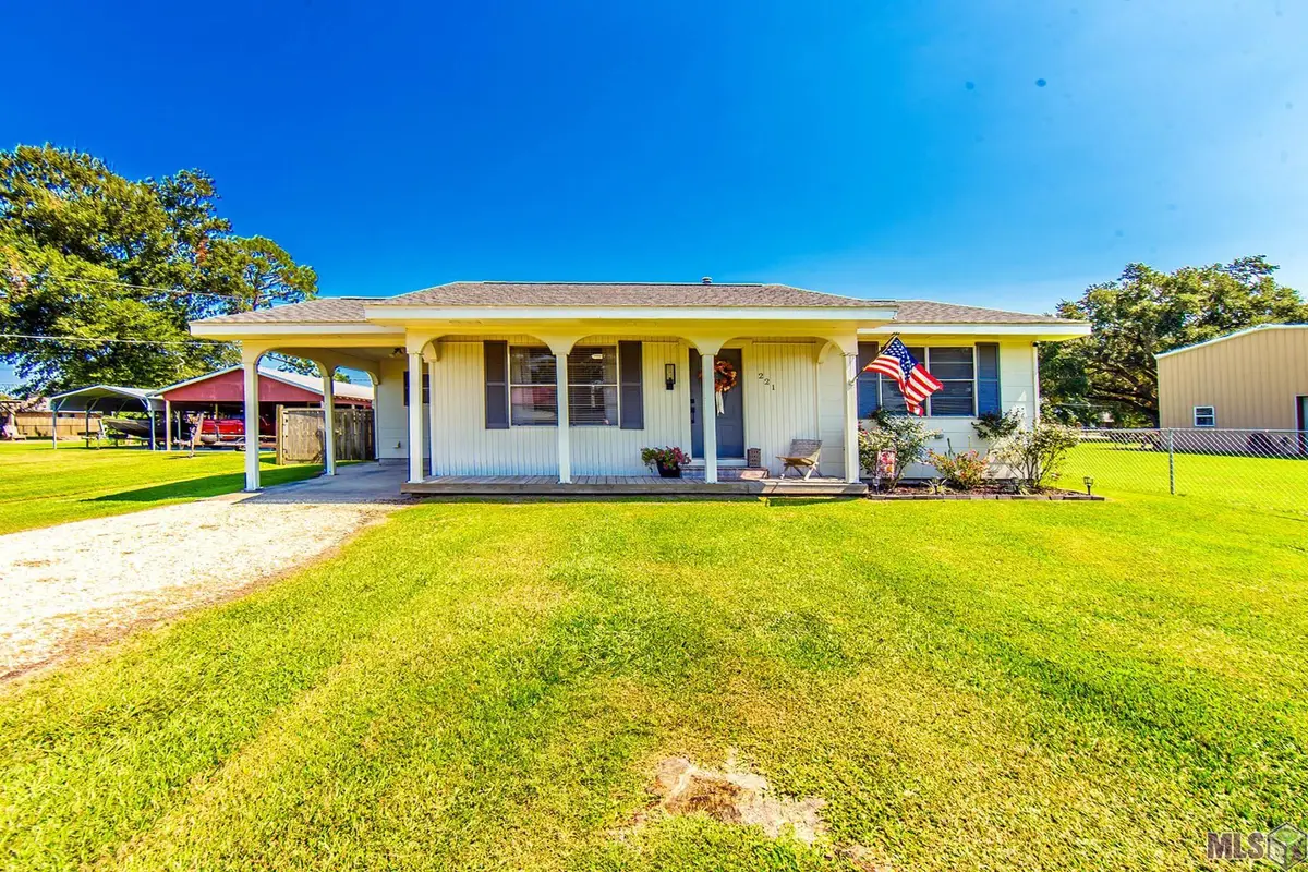 221 Cherry St, Labadieville, LA 70372 - #1