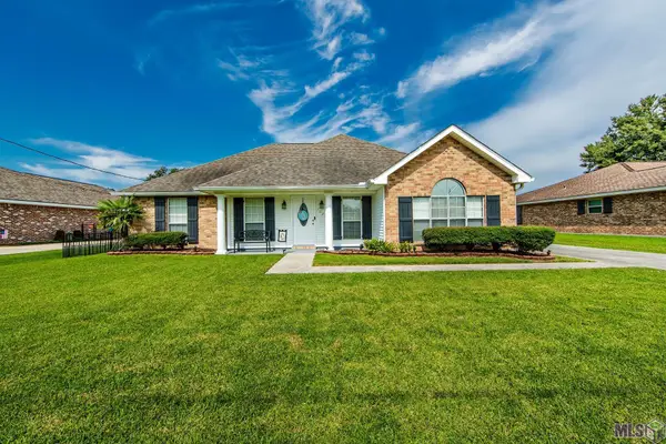 702 Oak Lane, Thibodaux, LA 70301