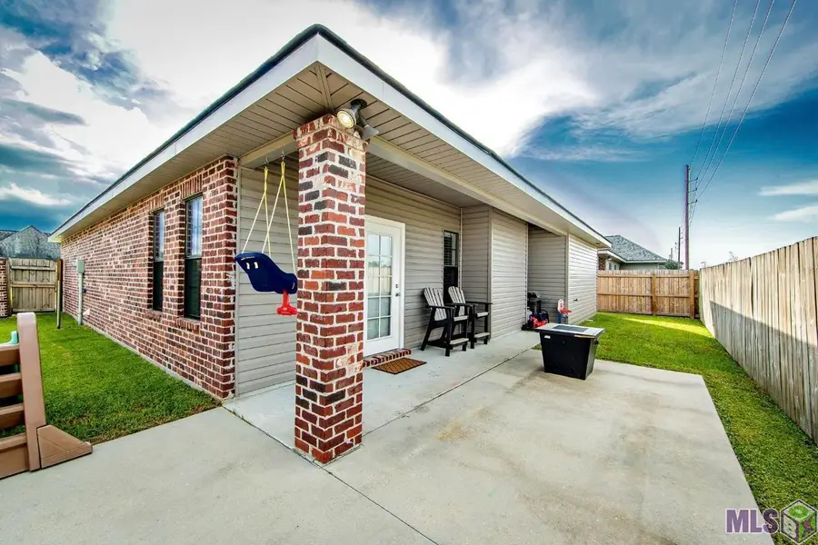 332 North Moss Drive, Houma, LA 70360 - #2