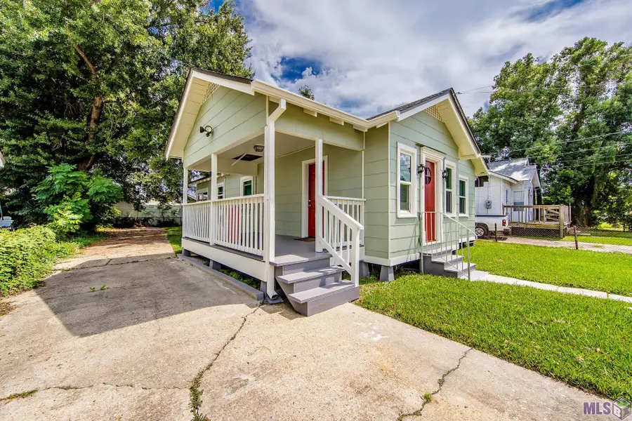 1209 Roussell Street, Houma, LA 70360 - #2