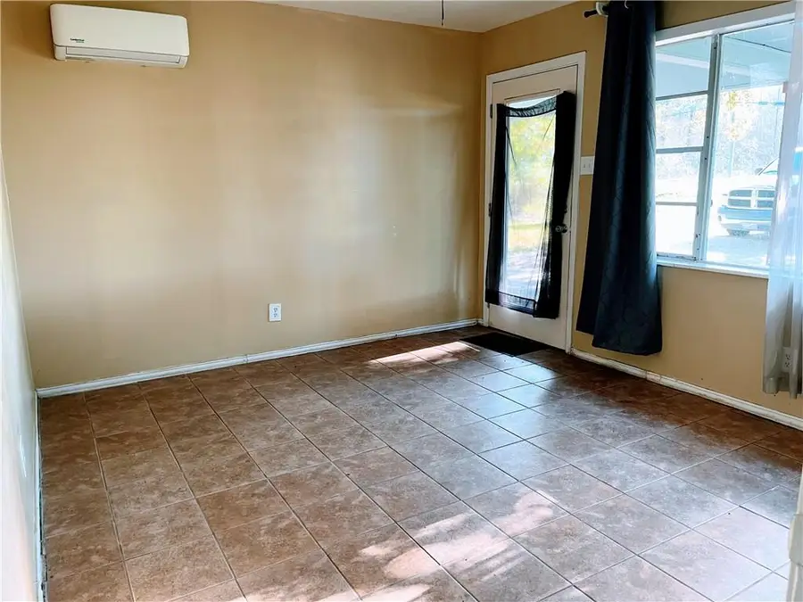 6805 1 Highway, Alexandria, LA 71301 - #2